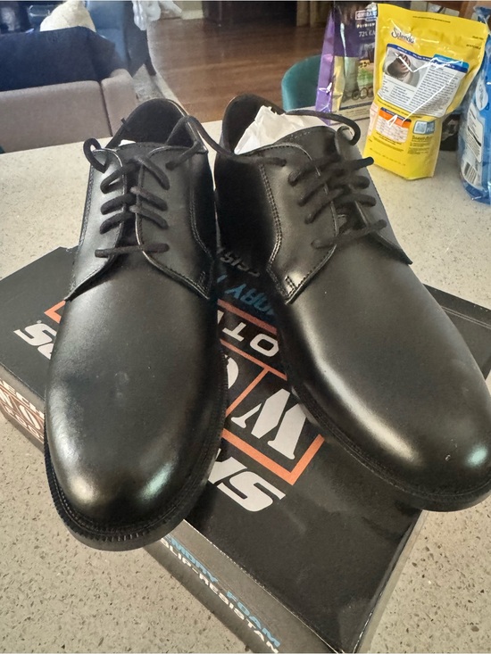 Skechers Other - Skechers Men's Black Leather Lace-Up Derby Shoes